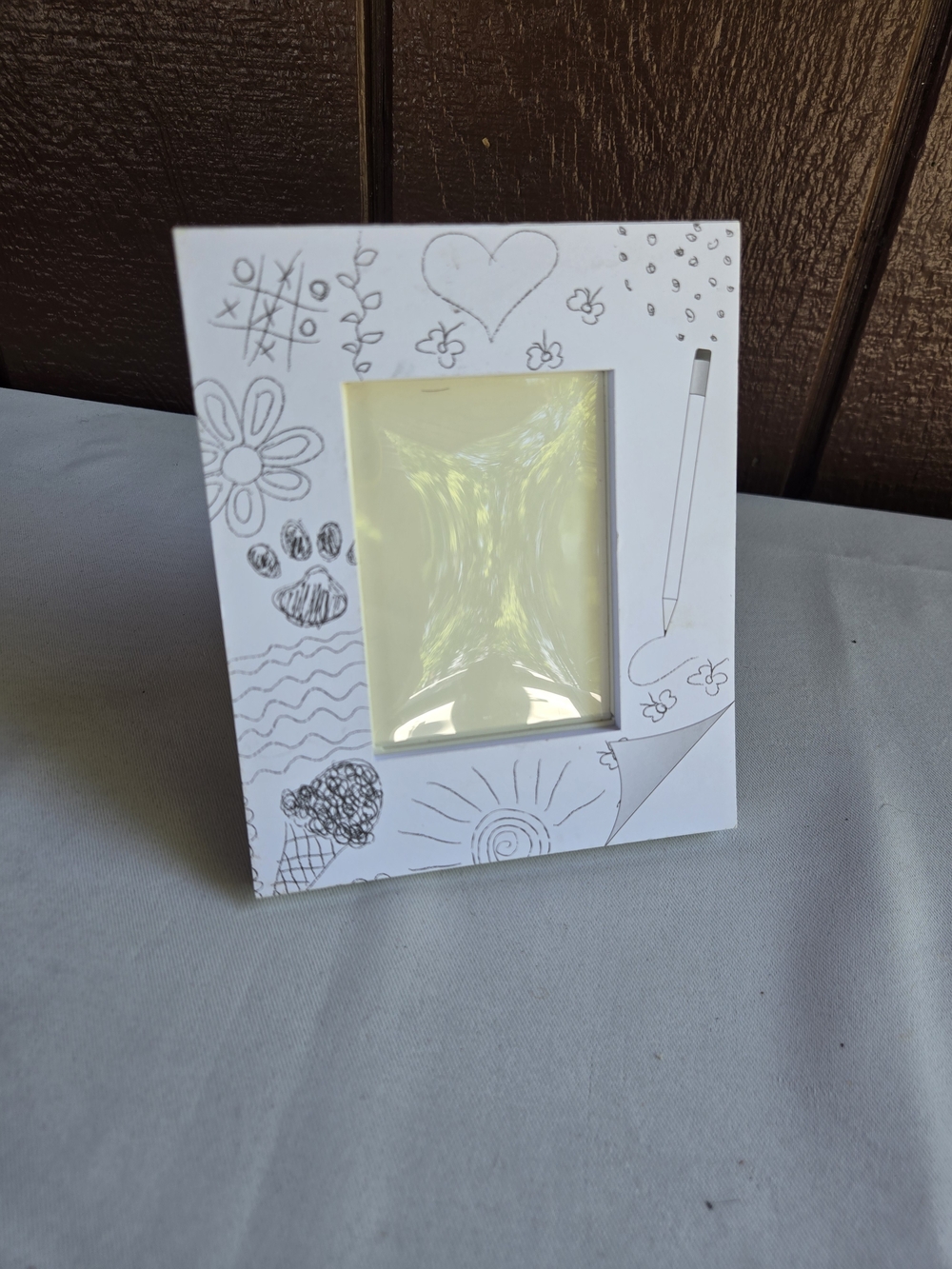 Draw Your Own Pattern Photo Frame - 11 Pages
